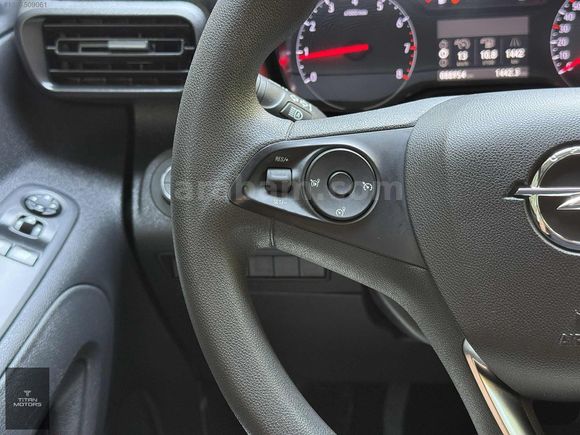 TİTAN MOTORS 24 ÇKŞ OPEL COMBO XL ELEGANCE 88 BİN KM BOYASIZ