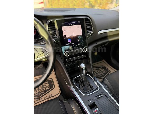 Sahibinden Renault Megane 1.3 TCe Icon 2023 Model 
