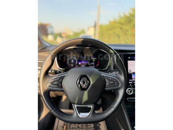 Sahibinden Renault Megane 1.3 TCe Icon 2023 Model 