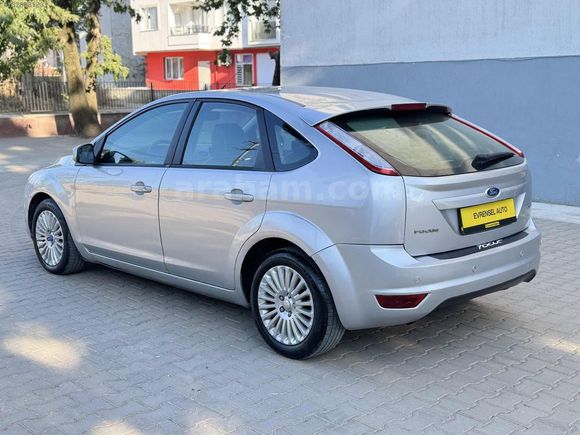 EVRENSEL AUTO'DAN FORD FOCUS