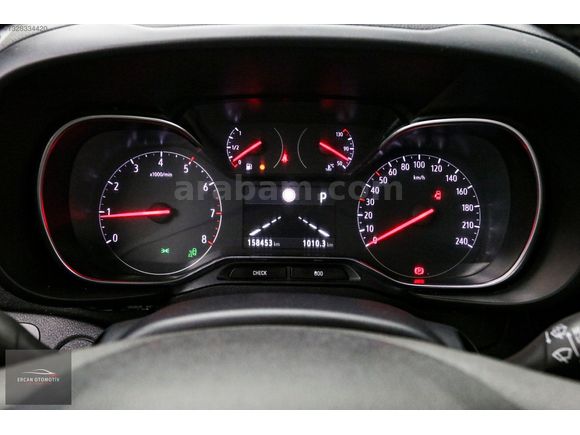 ERCAN OTOMOTİV 2021 OPEL COMBO 1,5D ULTİMATE CAM TAVAN