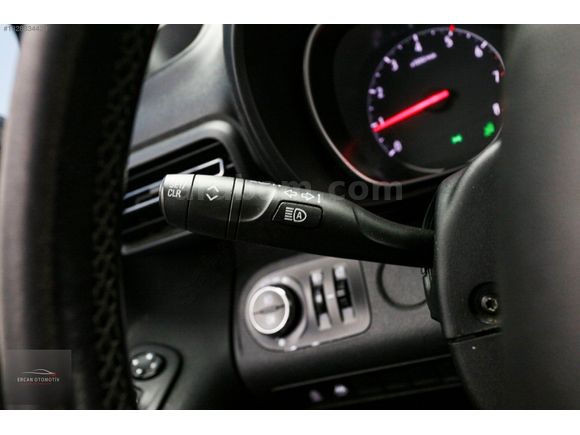 ERCAN OTOMOTİV 2021 OPEL COMBO 1,5D ULTİMATE CAM TAVAN