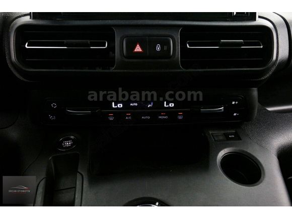ERCAN OTOMOTİV 2021 OPEL COMBO 1,5D ULTİMATE CAM TAVAN