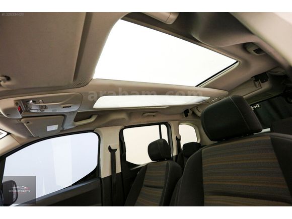 ERCAN OTOMOTİV 2021 OPEL COMBO 1,5D ULTİMATE CAM TAVAN