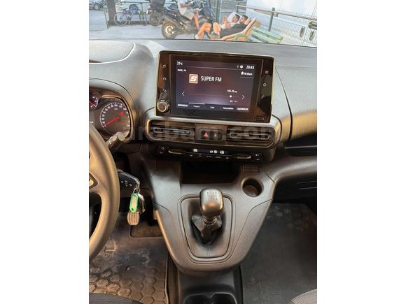 OPEL COMBO 1.5 69 KM TAMAMINA KREDİ İMKANI
