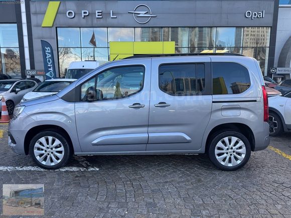 300.000 TL %0 FAİZ-HATASIZ 2023 OPEL COMBO 1.5 D ULTİMATE