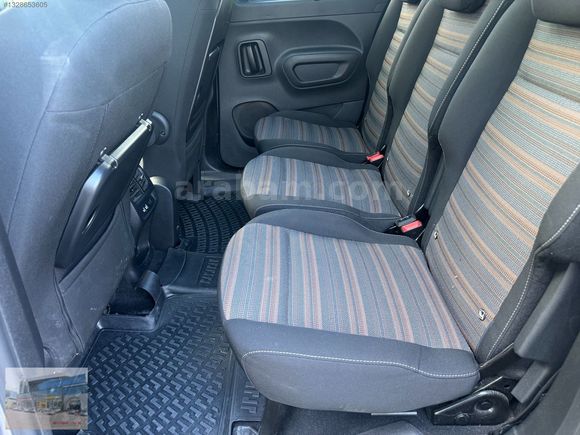 300.000 TL %0 FAİZ-HATASIZ 2023 OPEL COMBO 1.5 D ULTİMATE