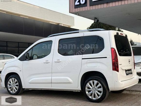 BOYASIZ-2021 Model Opel Combo 1.5D Ultimate Cam Tavan 65.000 KM