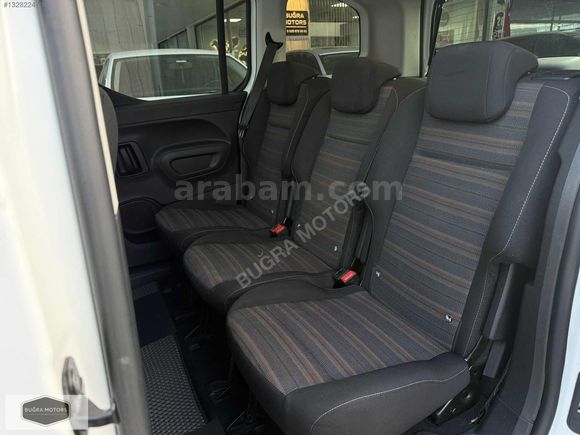 BOYASIZ-2021 Model Opel Combo 1.5D Ultimate Cam Tavan 65.000 KM