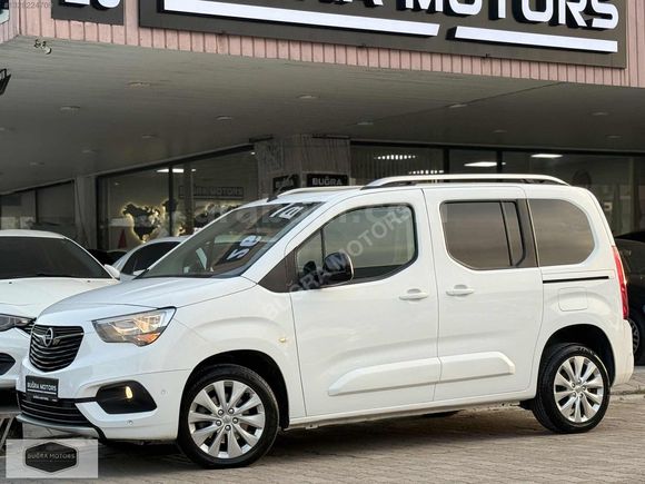 BOYASIZ-2021 Model Opel Combo 1.5D Ultimate Cam Tavan 65.000 KM
