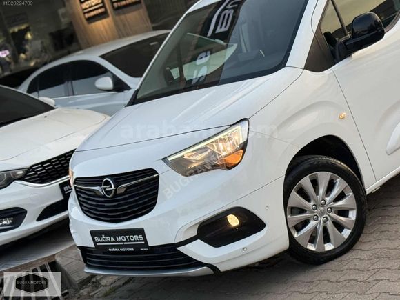 BOYASIZ-2021 Model Opel Combo 1.5D Ultimate Cam Tavan 65.000 KM