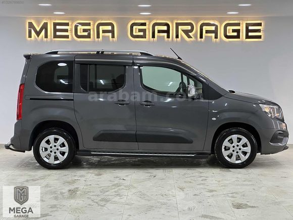 MEGA GARAGE 2022 OPEL COMBO 1.5 D EDİTİON TRAMERSİZ DEĞİŞENSİZ