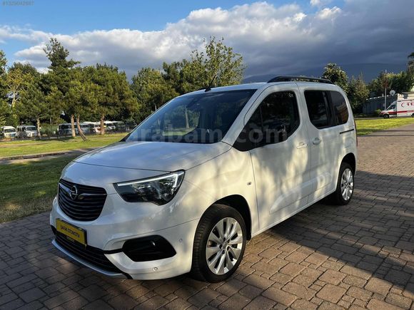 COMBO LİFE ULTİMATE OTOMATİK-2022-68000KM-HATASIZ