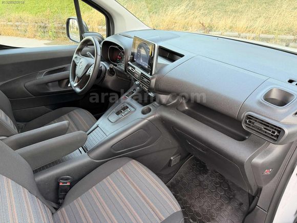 *KÖKLÜOGLU* 2024 OPEL COMBO 1.5 D ELEGANCE G.GÖRÜŞ/D.ISITMA