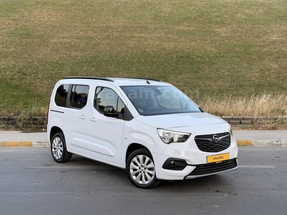 *KÖKLÜOGLU* 2024 OPEL COMBO 1.5 D ELEGANCE G.GÖRÜŞ/D.ISITMA