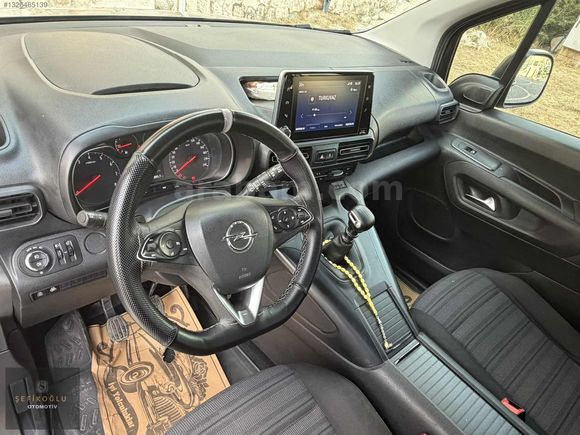 2020 OPEL COMBO HATASIZ 6 İLERİ FUL BAKIMLI KUSURSUZ