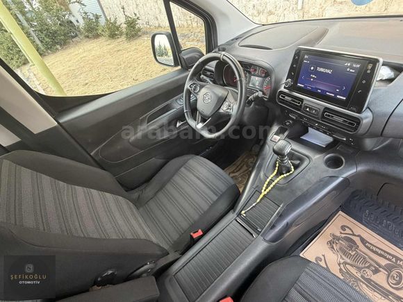 2020 OPEL COMBO HATASIZ 6 İLERİ FUL BAKIMLI KUSURSUZ