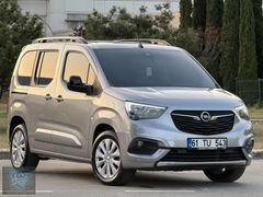 2023 MODEL 1.5 DİZEL OTOMATIK 68.000 KM HATASIZ CAM TAVANLI