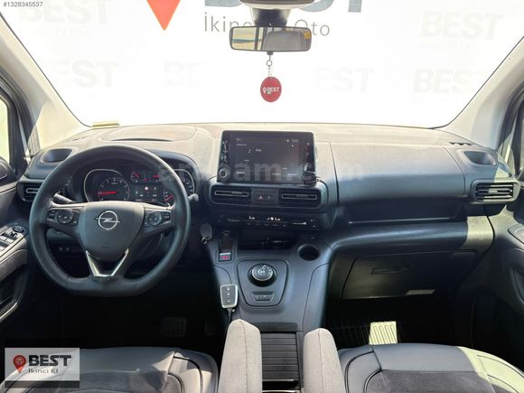 BEST 2.EL'DEN %0 FAİZ ORANI İLE OPEL COMBO OTOMATİK (2023)