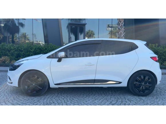 As-Car/ RENAULT CLİO 2017 DIZEL BAKIMLI