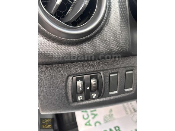 2017 ÇIKIŞLI MAKYAJLI KASA 1.5 DCİ DÜŞÜK KM'Lİ RENAULT CLİO 4