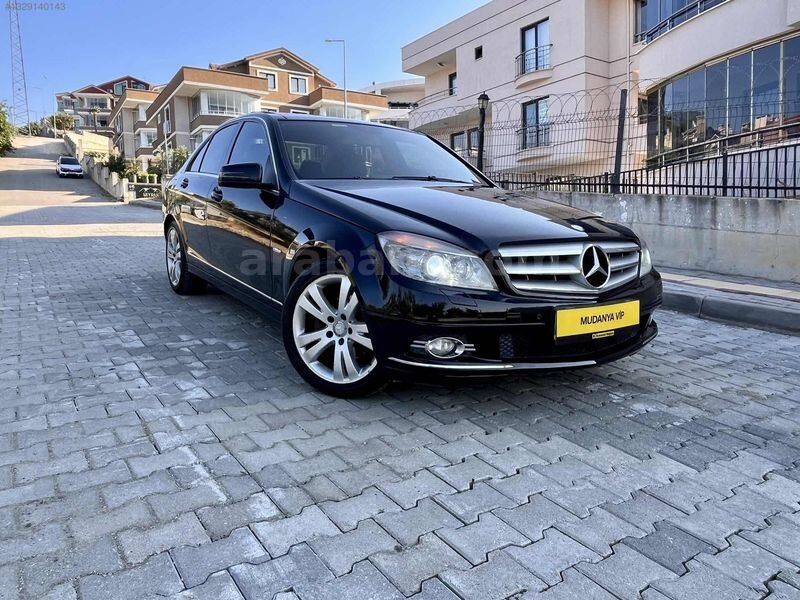 Galeriden Mercedes - Benz C 180 Kompressor BlueEfficiency Avantgarde 2011 Model Bursa 191.000 km Siyah