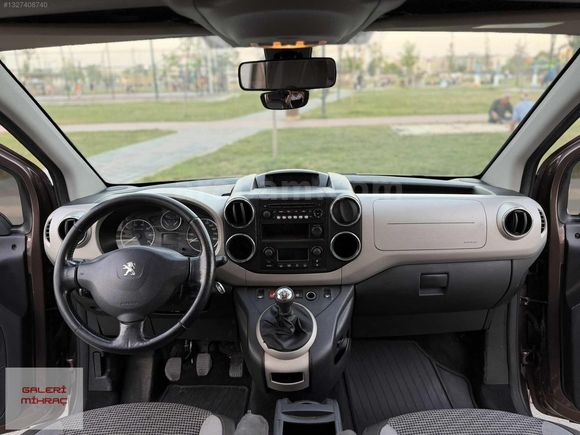 115'HP-DEĞİŞENSİZ-ALLURE-TEMİZ AİLE ARACI
