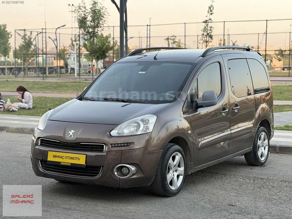 115'HP-DEĞİŞENSİZ-ALLURE-TEMİZ AİLE ARACI