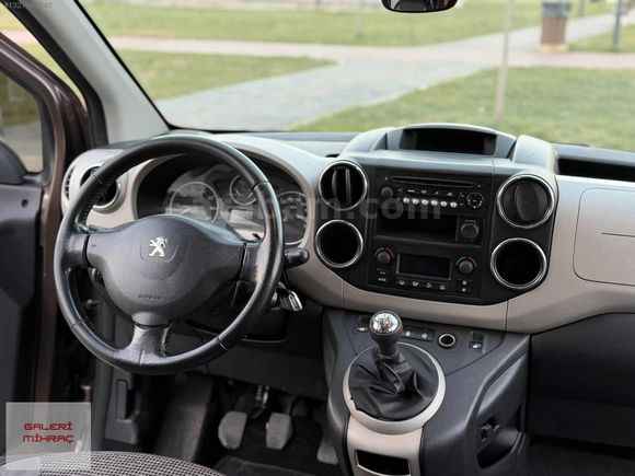 115'HP-DEĞİŞENSİZ-ALLURE-TEMİZ AİLE ARACI