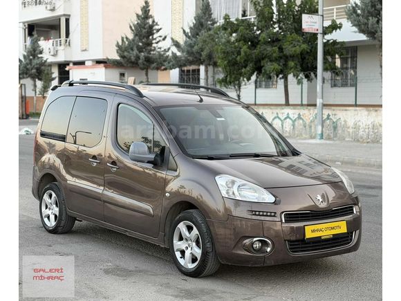 115'HP-DEĞİŞENSİZ-ALLURE-TEMİZ AİLE ARACI