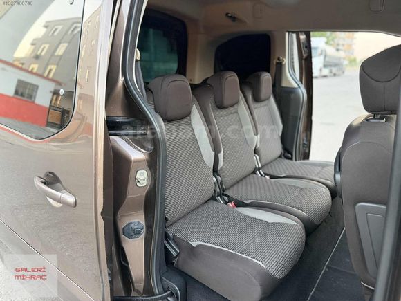 115'HP-DEĞİŞENSİZ-ALLURE-TEMİZ AİLE ARACI