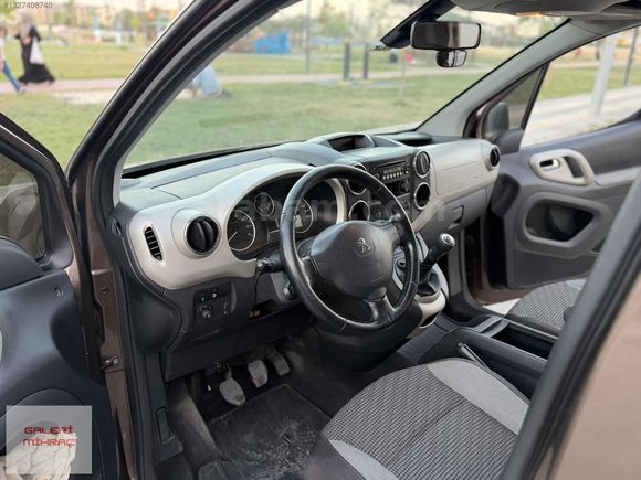 115'HP-DEĞİŞENSİZ-ALLURE-TEMİZ AİLE ARACI