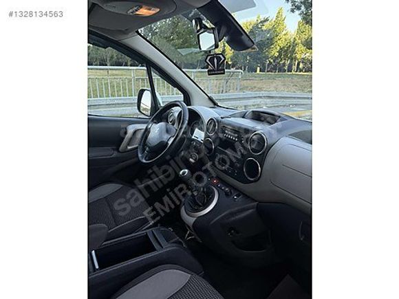 2015 MODEL 179.000 KM 1.6 HDI ALLURE
