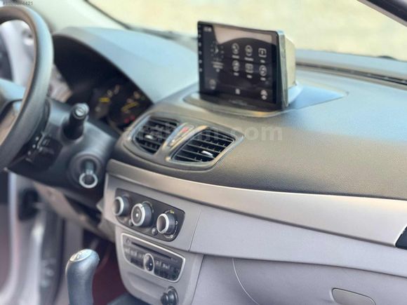 FLUENCE 1.5 DİZEL 189.000 KM ORJİNAL EMSALSİZ DEGİŞENSİZ