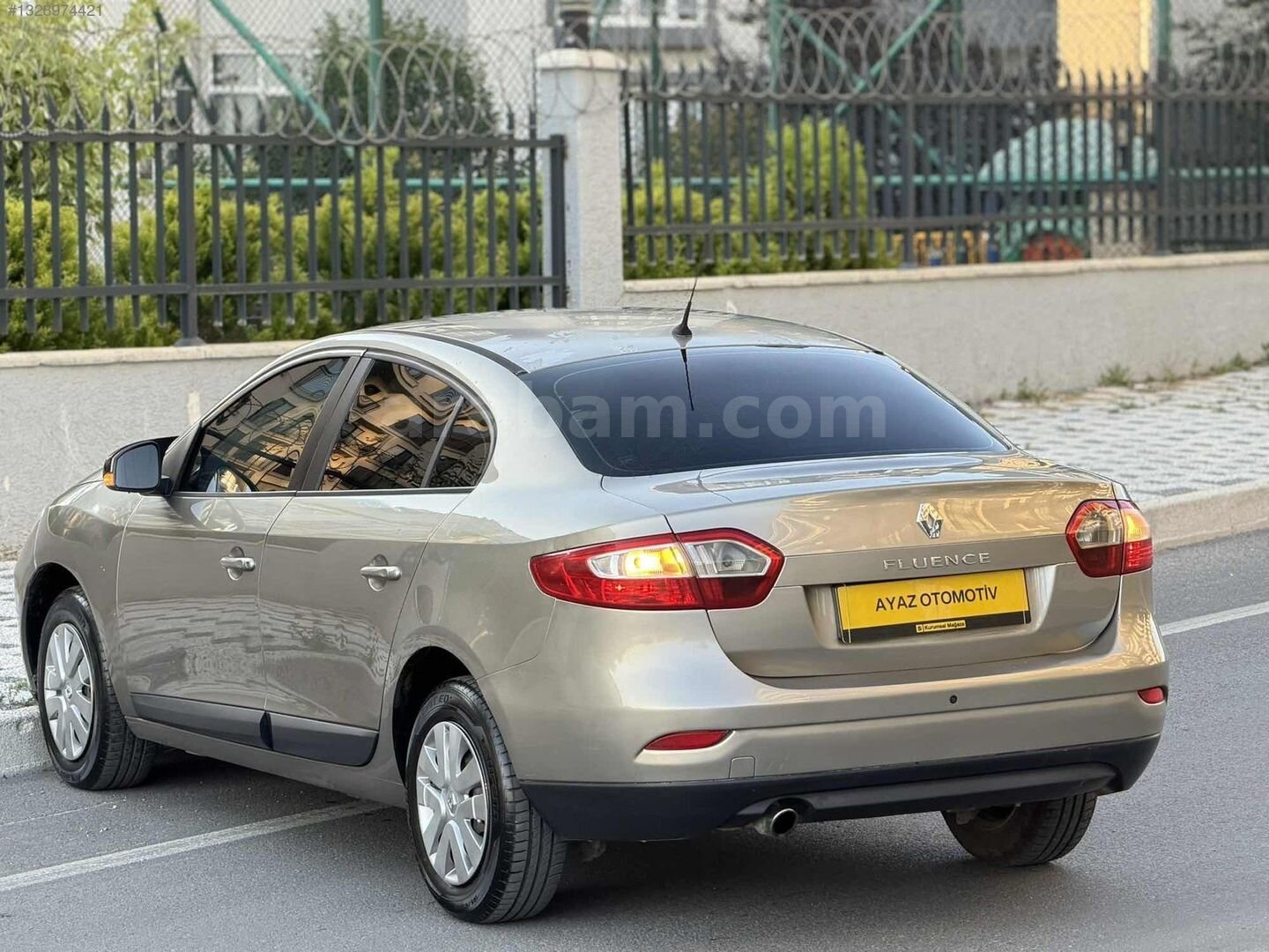 Galeriden Renault Fluence 1.5 dCi Extreme 2011 Model Kocaeli 189.000 km Bej 7