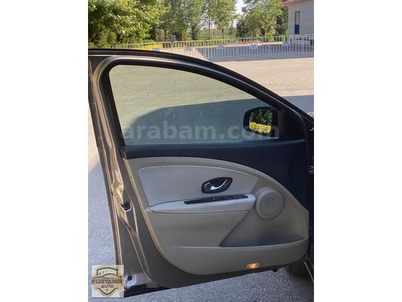 KURTARIR AUTO'DAN 2010 MODEL RENAULT FLUENCE 1.5 DCI EXTREME