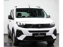 TAKSİM PREMİUM-2025 RİFTER ALLURE OTOMATİK-15.000KM %20 KDVLİ