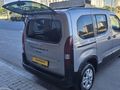 2025 MODEL RİFTER ALLURE HATASIZ 19 BİN KM