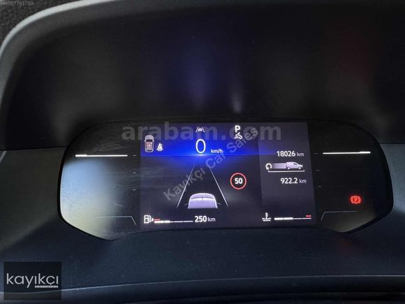 2025 RENAULT KANGOO MULTIX 1.3 TCE ICONIC OTOMATİK 18.000 KM