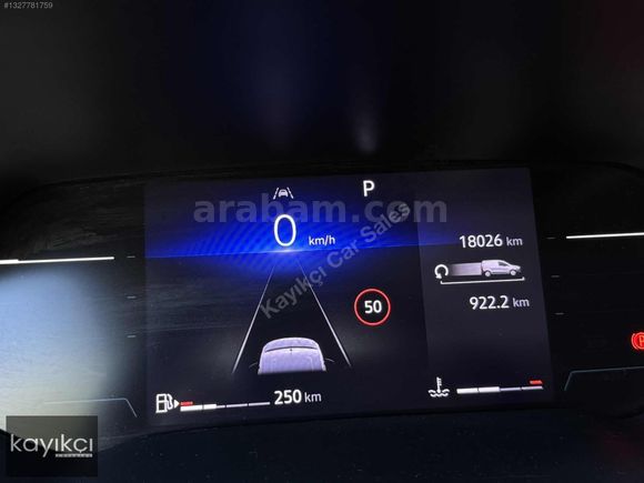 2025 RENAULT KANGOO MULTIX 1.3 TCE ICONIC OTOMATİK 18.000 KM