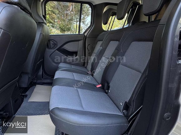 2025 RENAULT KANGOO MULTIX 1.3 TCE ICONIC OTOMATİK 18.000 KM