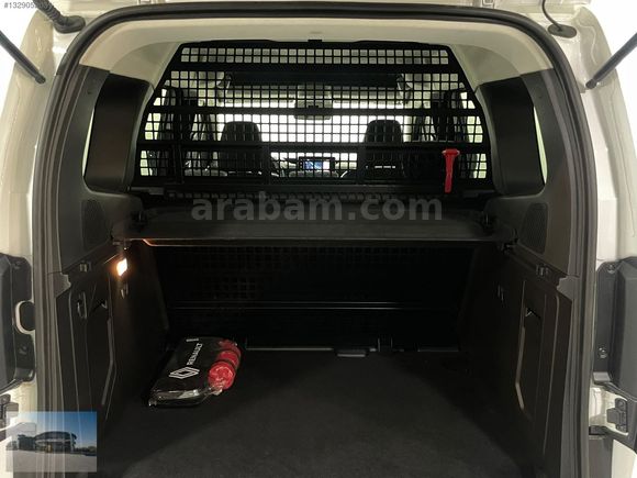 2025 Kangoo Multix 1.5 BluedCi Iconic / 6.012 KM "%0,79 KREDİ"