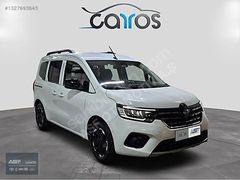 ASF Renault'tan 2026 Kangoo Dizel Otomatik Orijinal-TakasDesteği