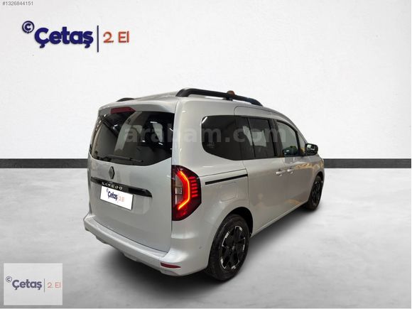 ÇETAŞ Renault İzmir [2025] Kangoo Multix 1.5 BluedCi Iconic