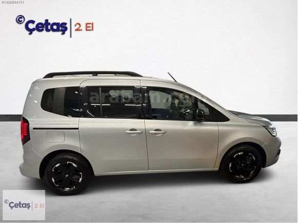 ÇETAŞ Renault İzmir [2025] Kangoo Multix 1.5 BluedCi Iconic