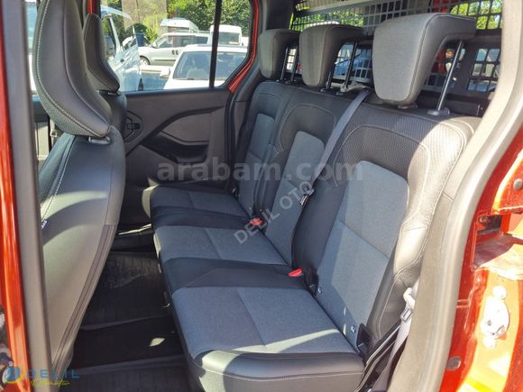 DELİL'DEN 2026 MODEL 4 BİN KM DE HATASIZ ICONİC PAKET KANGOO
