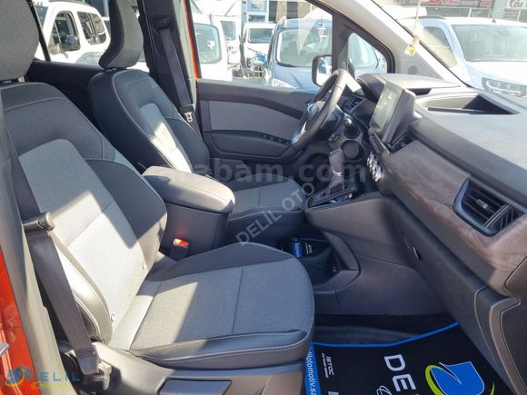 DELİL'DEN 2026 MODEL 4 BİN KM DE HATASIZ ICONİC PAKET KANGOO