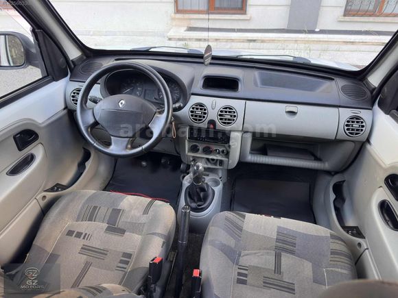 2010 MODEL RENAULT KANGO 1,5 DCİ İNTELCOLLÜ TEMİZ BAKIMLI KLİMAL