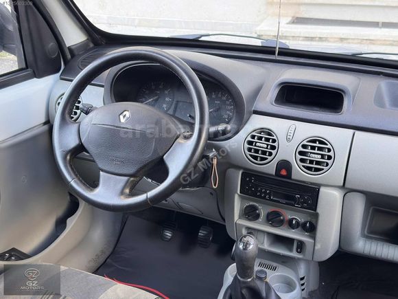2010 MODEL RENAULT KANGO 1,5 DCİ İNTELCOLLÜ TEMİZ BAKIMLI KLİMAL
