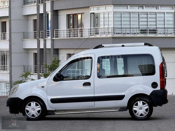 2010 MODEL RENAULT KANGO 1,5 DCİ İNTELCOLLÜ TEMİZ BAKIMLI KLİMAL
